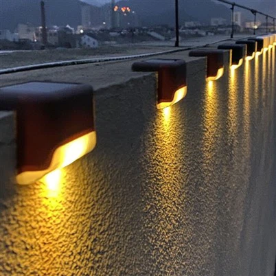 Lampu Pagar Taman Suria